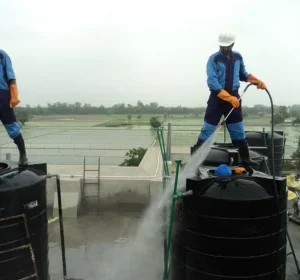 Water Tank Cleaning